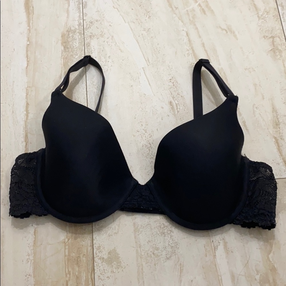 Black 34D lace lightly lined bra